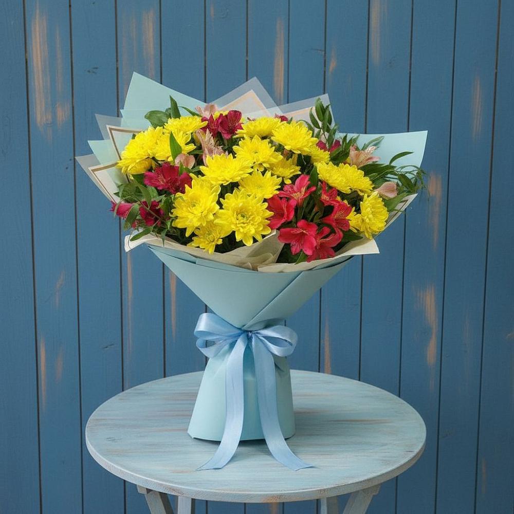 Букет цветов из: Альстромерии и Хризантемы в Чинаре