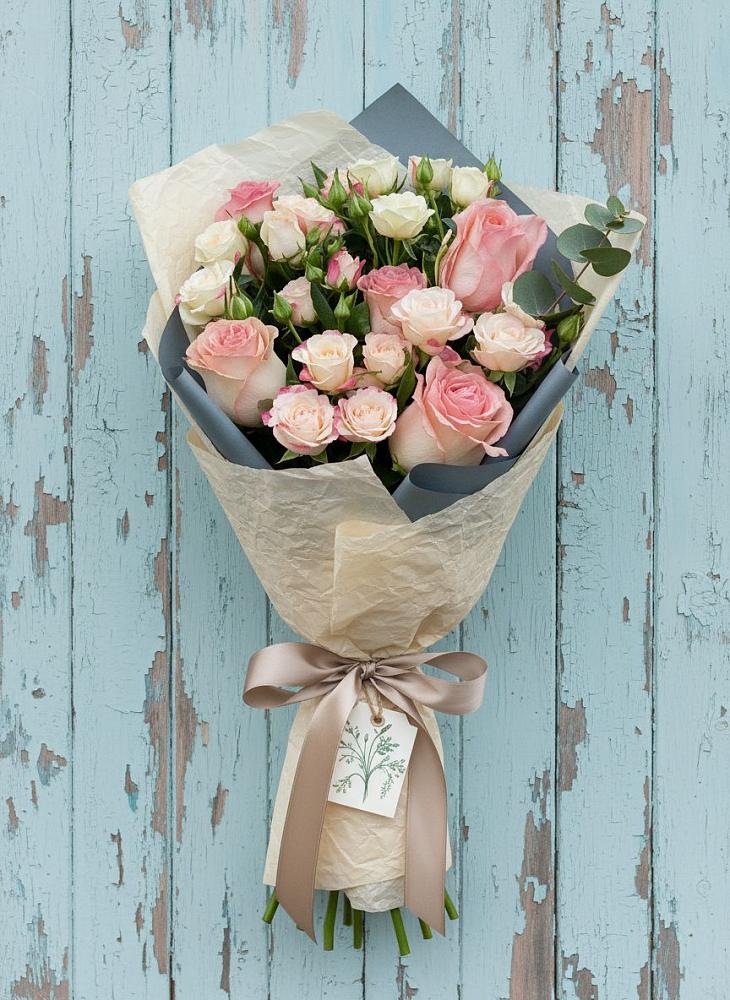 Букет цветов из: Розы в Чинаре