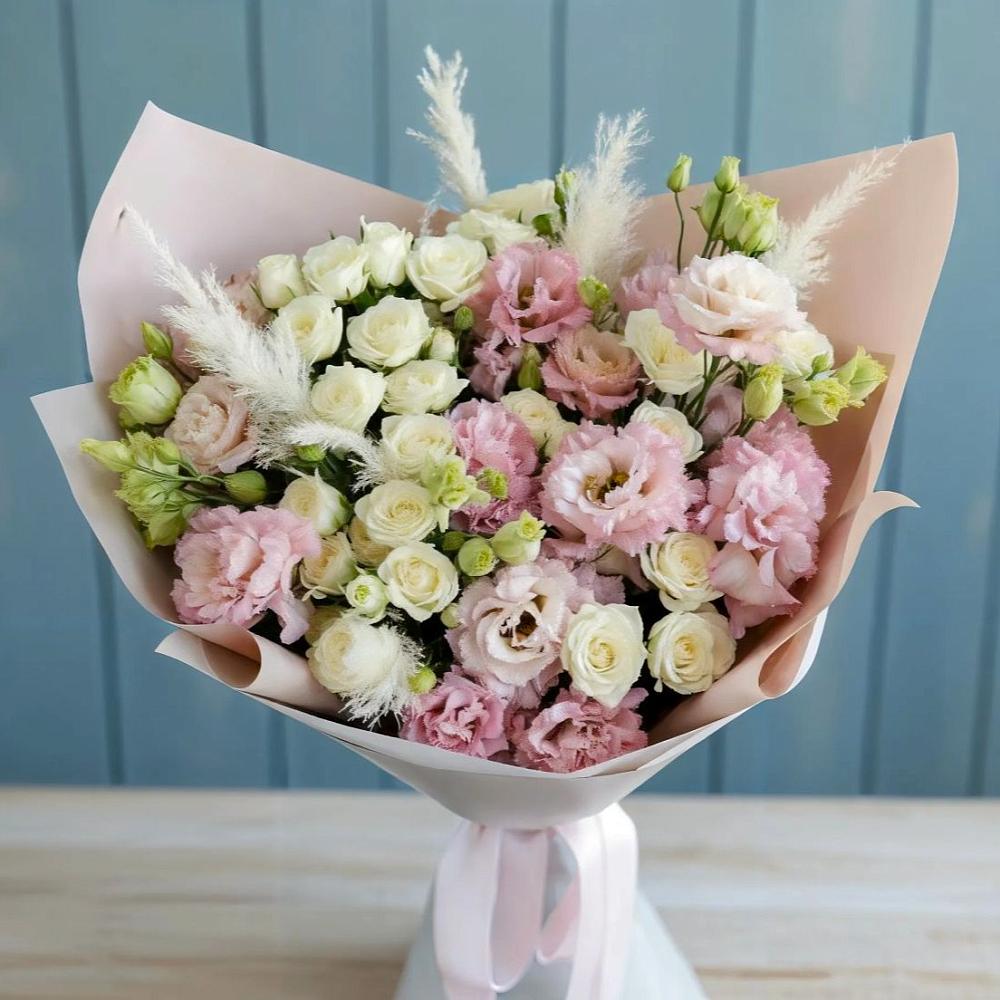 Букет цветов из: Альстромерии и Розы в Чинаре