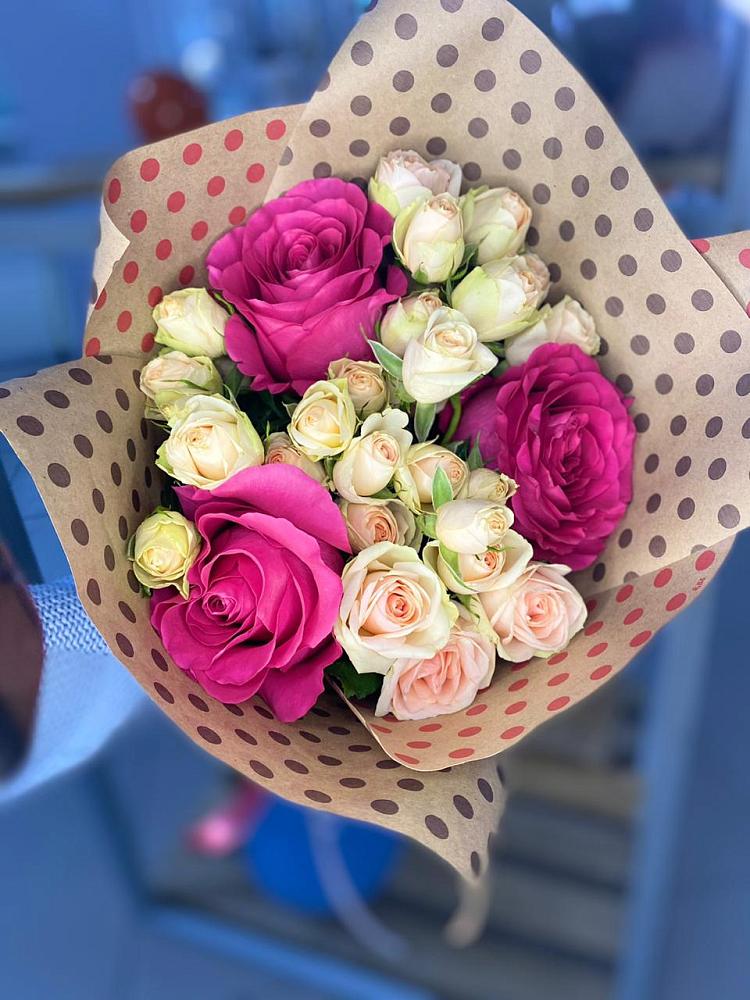 Букет цветов из: Розы в Чинаре