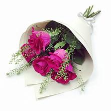 Букет цветов из:  Розы в Чинаре