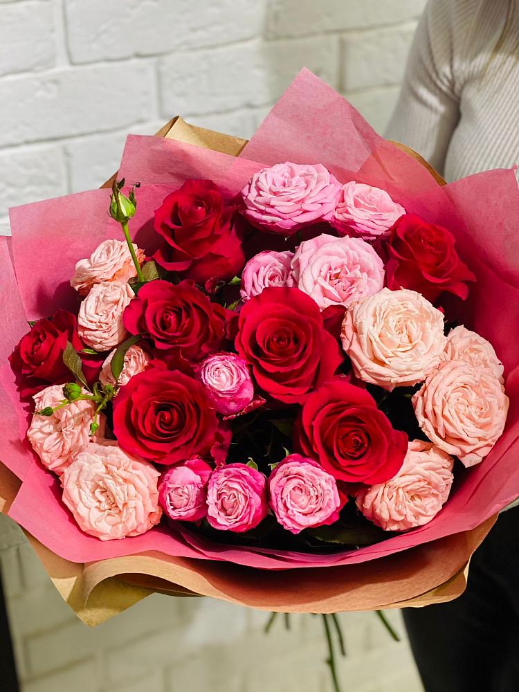 Букет цветов из: Розы в Чинаре