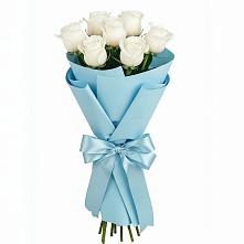 Букет 7 белых роз Проуд в Чинаре