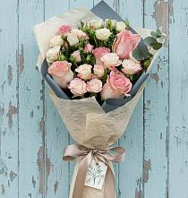 Букет цветов из:  Розы в Чинаре