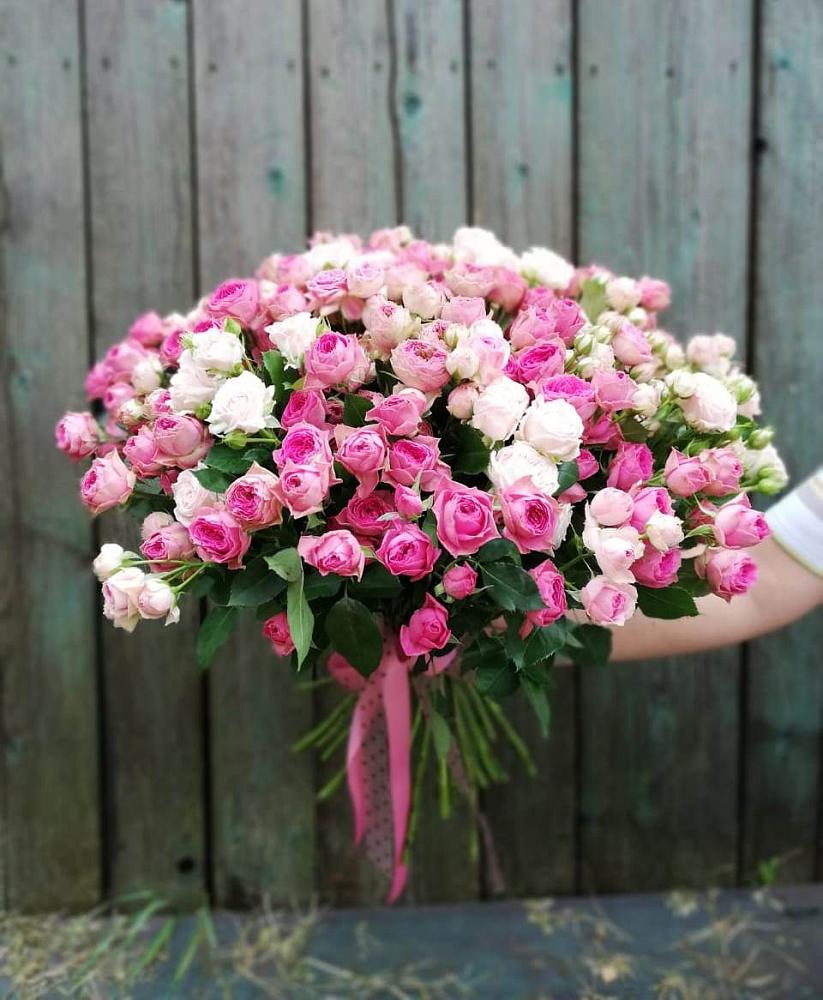 Букет Розовые кустовые розы Натали и Лав Лидия в Чинаре