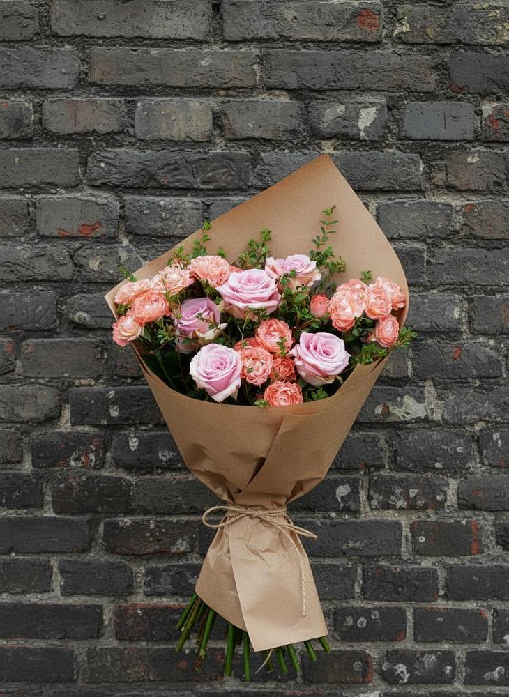 Букет цветов из: Розы в Чинаре