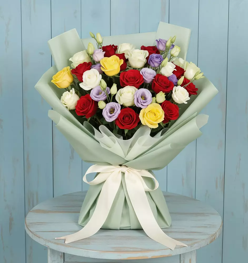 Букет цветов из: Розы в Чинаре