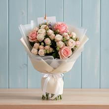 Букет цветов из:  Розы в Чинаре