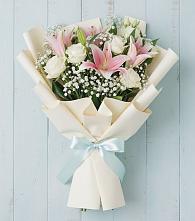 Букет цветов из:  Лилии в Чинаре