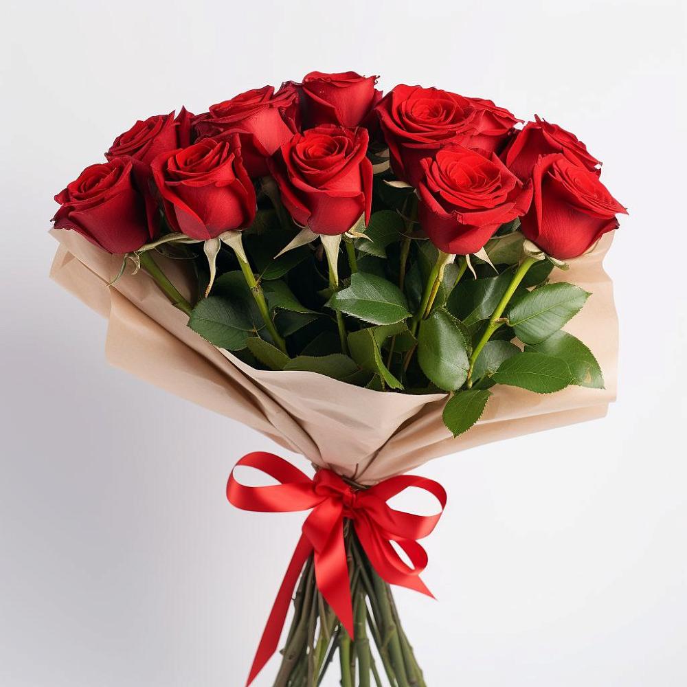 Букет 11 Красных роз Эдлесс Лав в Чинаре